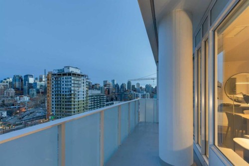 1004-1107 Gladstone Road Nw, Calgary, AB - Outdoor With Balcony