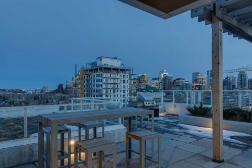1004-1107 Gladstone Road Nw, Calgary, AB - Outdoor