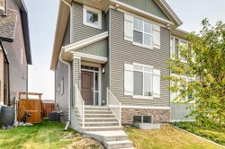 18 Willow Crescent Okotoks, AB T1S 5S2