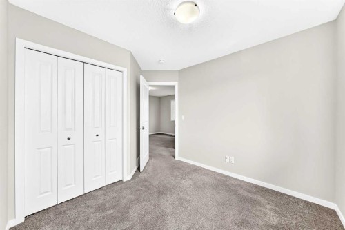 18 Willow Crescent, Okotoks, AB - Indoor