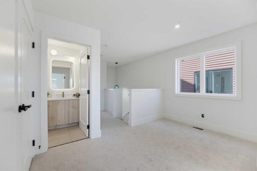 2465 Creeker Lane, Airdrie, AB - Indoor Photo Showing Other Room