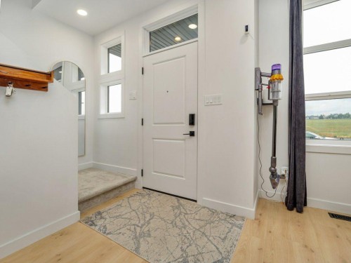641 Blackwolf Boulevard North, Lethbridge, AB - Indoor Photo Showing Other Room