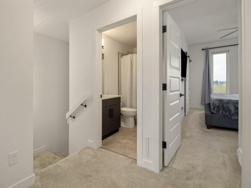 641 Blackwolf Boulevard North, Lethbridge, AB - Indoor Photo Showing Other Room