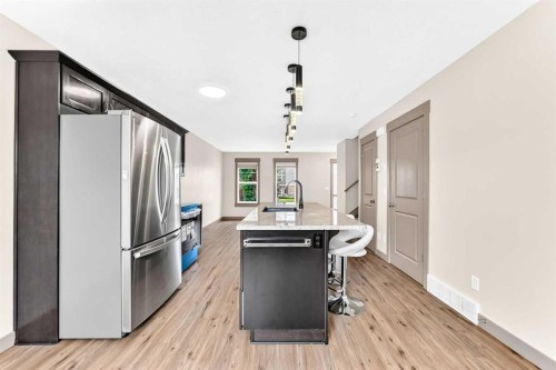 321 Skyview Ranch Drive Ne, Calgary, AB - Indoor Photo Showing Kitchen