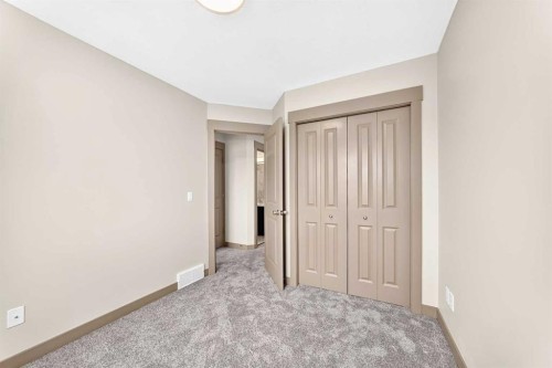321 Skyview Ranch Drive Ne, Calgary, AB - Indoor Photo Showing Other Room
