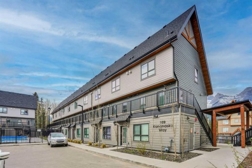 206-109 Kananaskis Way, Canmore, AB - Outdoor