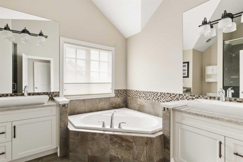 3824 Sarcee Road Sw, Calgary, AB 