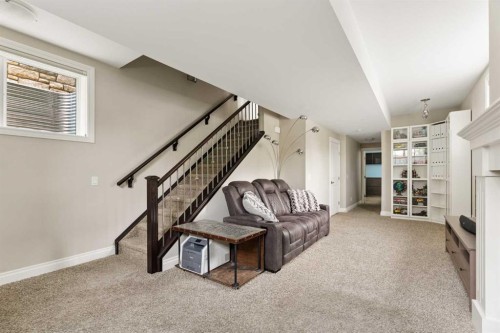 3824 Sarcee Road Sw, Calgary, AB 