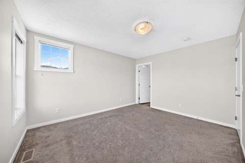 428 Cranbrook Square Se, Calgary, AB - Indoor Photo Showing Other Room