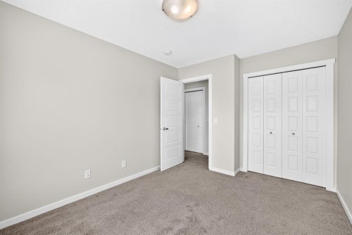 428 Cranbrook Square Se, Calgary, AB - Indoor