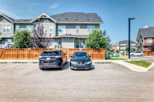428 Cranbrook Square Se, Calgary, AB - Outdoor