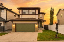 69 Everhollow Avenue SW Calgary, AB T2Y 0A9