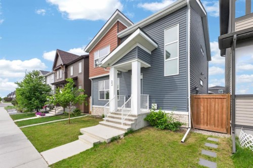 23 Lucas Boulevard Nw, Calgary, AB - Outdoor