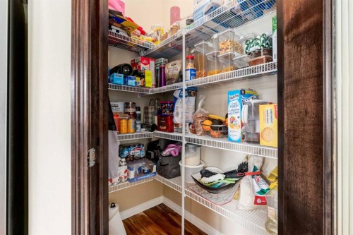 2620 Reunion Square Nw, Airdrie, AB - Indoor With Storage