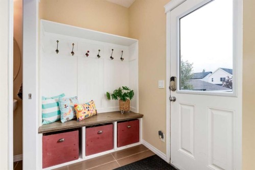 2620 Reunion Square Nw, Airdrie, AB - Indoor Photo Showing Other Room