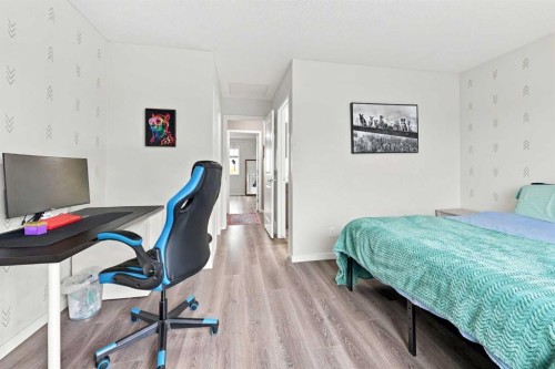 106 Autumn Crescent Se, Calgary, AB - Indoor