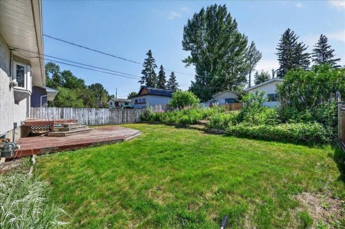 4711 Montana Drive Nw, Calgary, AB - Outdoor