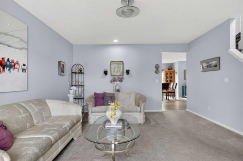 112 Valley Stream Close Nw, Calgary, AB - Indoor Photo Showing Living Room