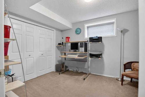 112 Valley Stream Close Nw, Calgary, AB - Indoor
