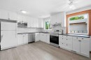 3432 31A Avenue Se, Calgary, AB  - Indoor Photo Showing Kitchen 