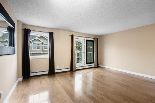 206-2010 35 Avenue Sw, Calgary, AB - Indoor Photo Showing Other Room