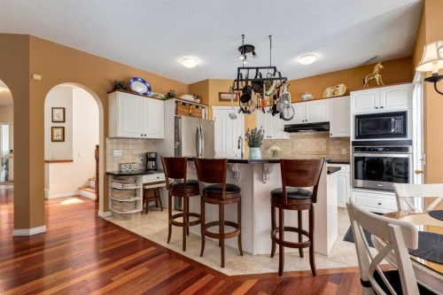 142 Springbank Crescent Sw, Calgary, AB - Indoor
