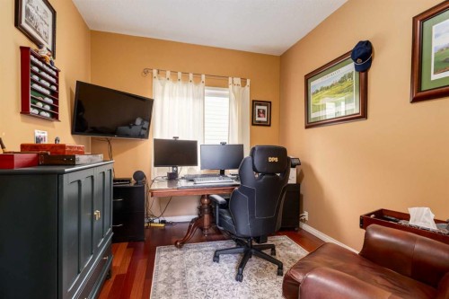 142 Springbank Crescent Sw, Calgary, AB - Indoor Photo Showing Office