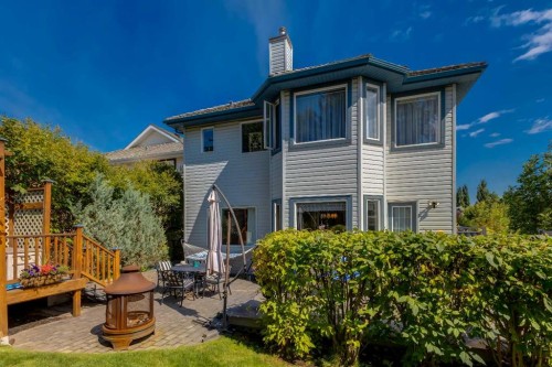 142 Springbank Crescent Sw, Calgary, AB - Outdoor With Deck Patio Veranda