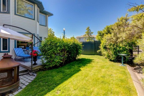 142 Springbank Crescent Sw, Calgary, AB - Outdoor With Deck Patio Veranda