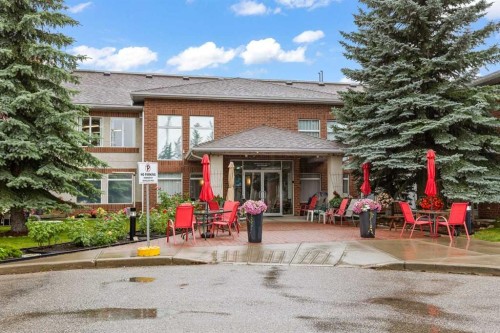 108-550 Prominence Rise SW Calgary, AB T3H 5J1