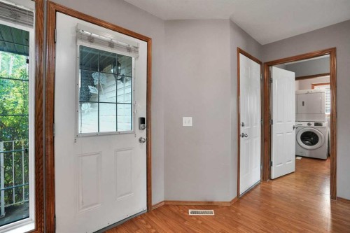 49 Saddletree Close Ne, Calgary, AB - Indoor