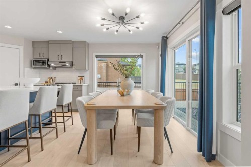 10 Aspen Stone Mews Sw, Calgary, AB - Indoor