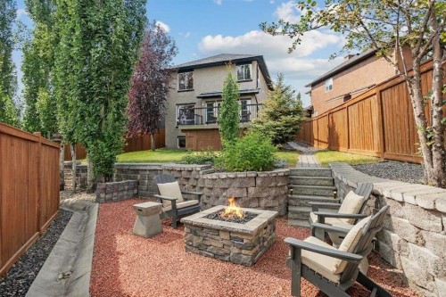 10 Aspen Stone Mews Sw, Calgary, AB - Outdoor With Deck Patio Veranda