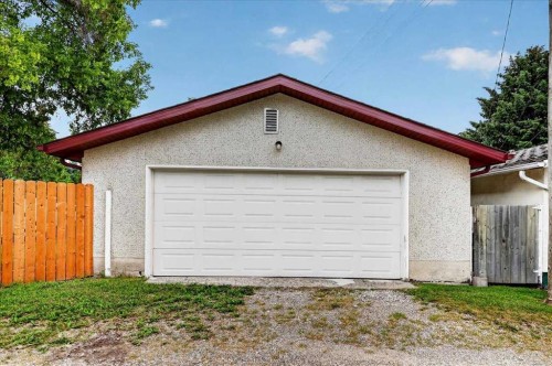 4707 Brockington Road Nw, Calgary, AB - Outdoor With Exterior