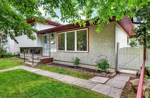 4707 Brockington Road Nw, Calgary, AB - Outdoor With Exterior