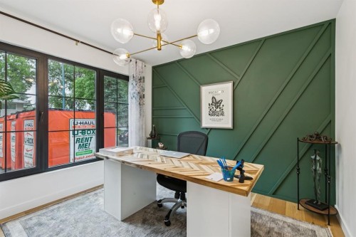 2543 Chicoutimi Drive Nw, Calgary, AB - Indoor Photo Showing Office