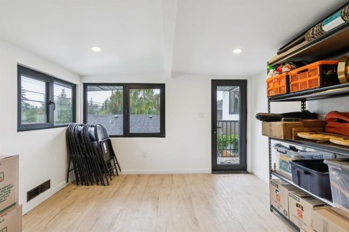 2543 Chicoutimi Drive Nw, Calgary, AB - Indoor