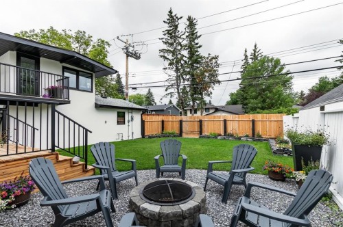2543 Chicoutimi Drive Nw, Calgary, AB - Outdoor With Deck Patio Veranda With Exterior