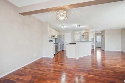 86 Saddlecrest Close Ne, Calgary, AB - Indoor Photo Showing Kitchen