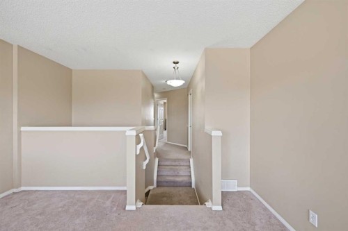 86 Saddlecrest Close Ne, Calgary, AB - Indoor Photo Showing Other Room