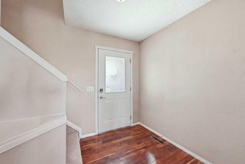86 Saddlecrest Close Ne, Calgary, AB - Indoor Photo Showing Other Room