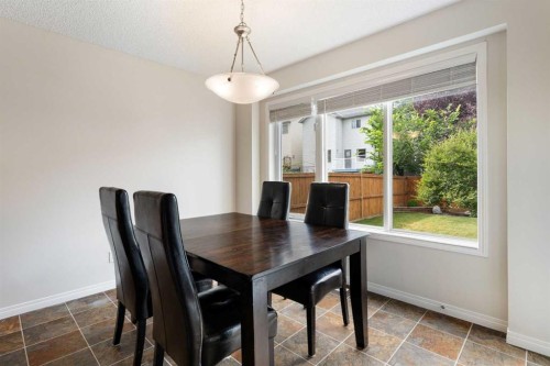 818 Copperfield Boulevard Se, Calgary, AB - Indoor Photo Showing Dining Room