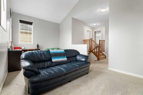 818 Copperfield Boulevard Se, Calgary, AB - Indoor Photo Showing Living Room