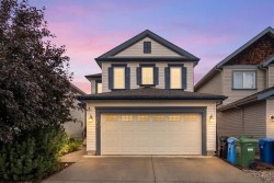 818 Copperfield Boulevard SE Calgary, AB T2Z 4R7