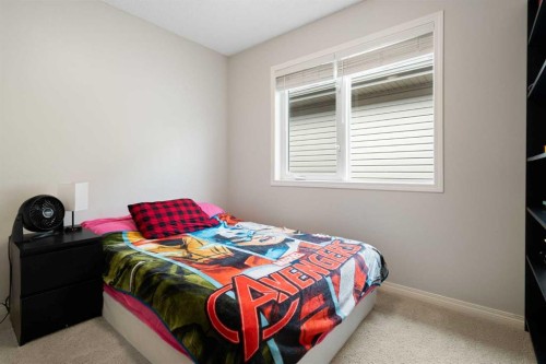 818 Copperfield Boulevard Se, Calgary, AB - Indoor Photo Showing Bedroom
