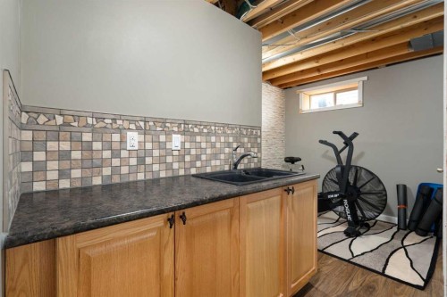 818 Copperfield Boulevard Se, Calgary, AB - Indoor
