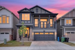 244 carrington Crescent NW Calgary, AB T3P 1R1