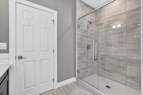 244 Carrington Crescent Nw, Calgary, AB - Indoor Photo Showing Bathroom