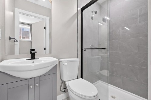 244 Carrington Crescent Nw, Calgary, AB - Indoor Photo Showing Bathroom