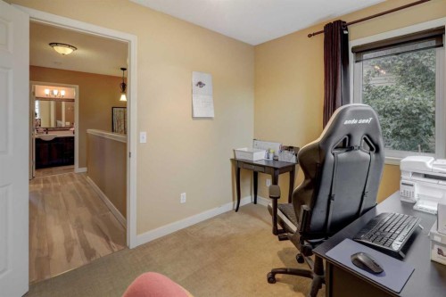 66 Copperfield Close Se, Calgary, AB - Indoor Photo Showing Other Room